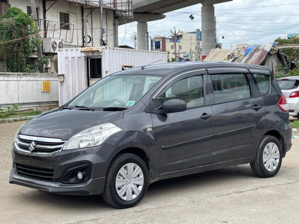 ERTIGA	2017	lxi/vxi	P	1	GREY	40000	7.75	TN22DJ3719 - Image 13