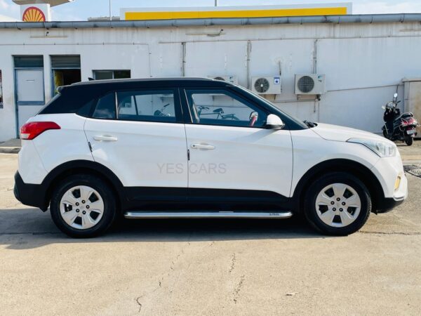 CRETA	2018	E+	P	2	WHITE	35000	9.40	TN02BM3081 - Image 6