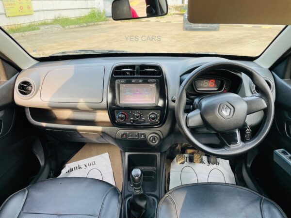 KWID	2017	RXT	P	1	GREY	33000	3.50	TN12T4252 - Image 12